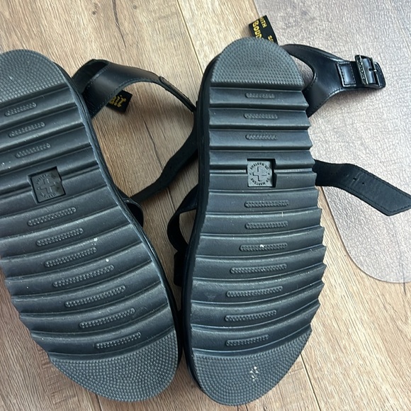 Dr. Marten’s Women’s Blair Fisherman Sandal (11) - Picture 3 of 4